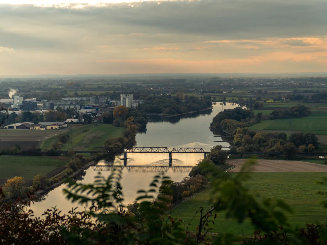 Bogenberg Aussichtspunkt  (Foto 2)