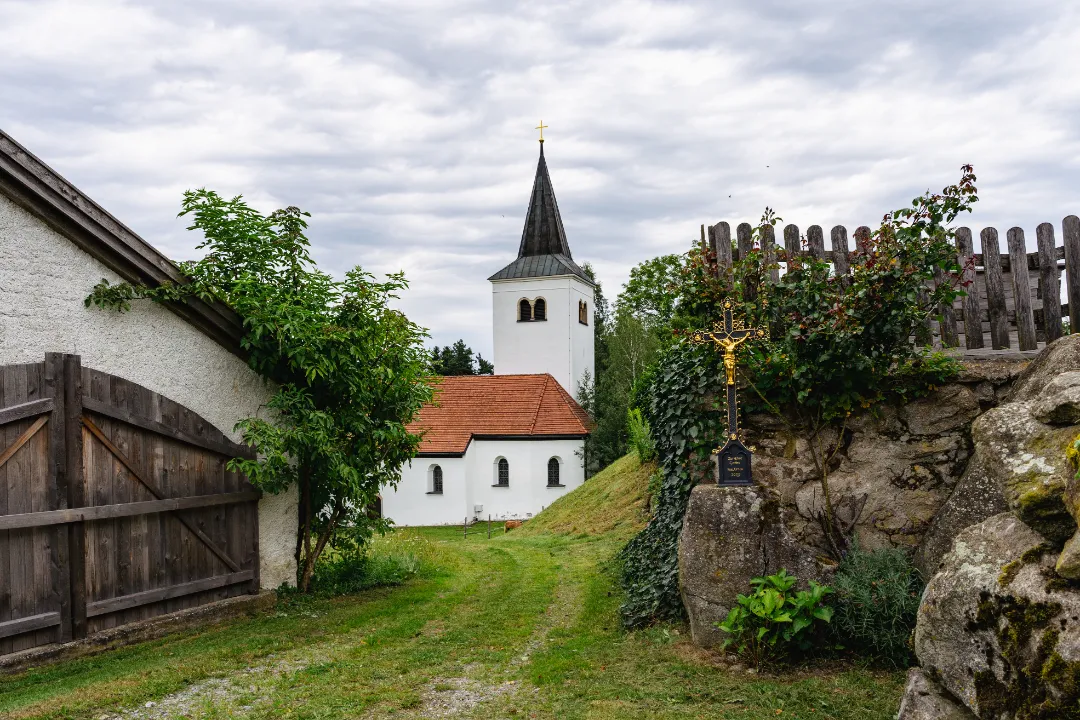 Gallnerkirchlein St. Sixtus – Stille Wallfahrt mit Weitblick (Foto 2)